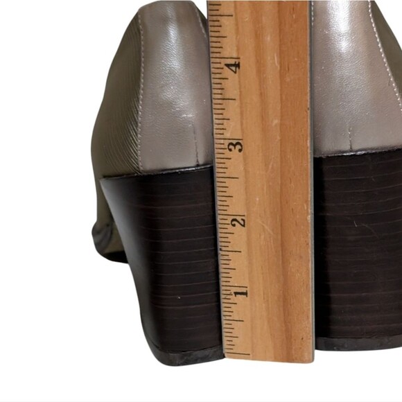 Donald J. Pliner Pumps size 5.5 Taupe mules classic Neutral square toe Spain - Picture 8 of 10